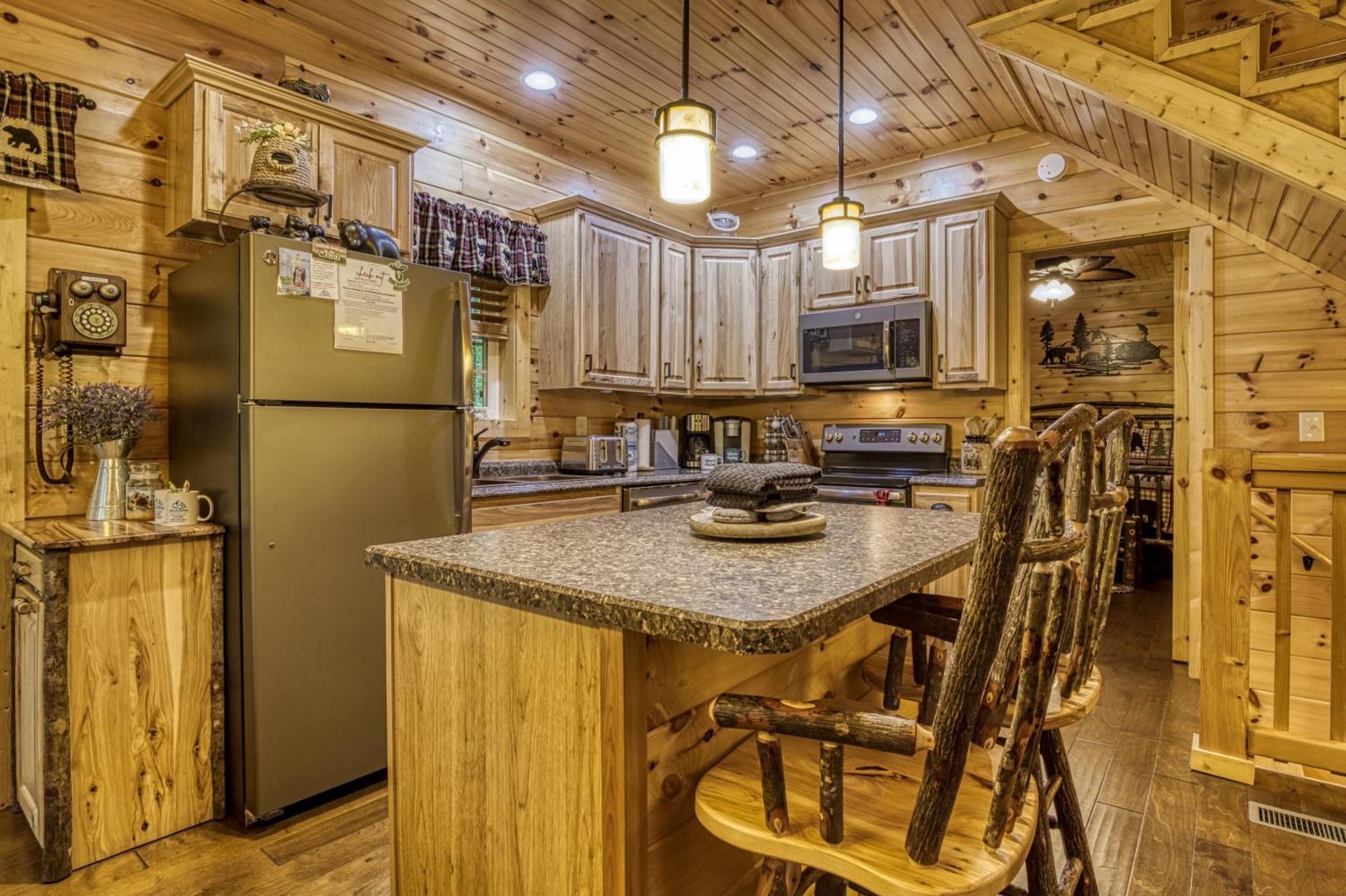Hidden Cove * Sevierville